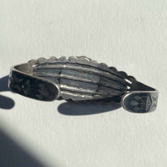 Vintage Turquoise Cuff Bracelet - Picture 8 of 12